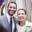 Clodoaldo e Raquel Lyra sorriem abraçados