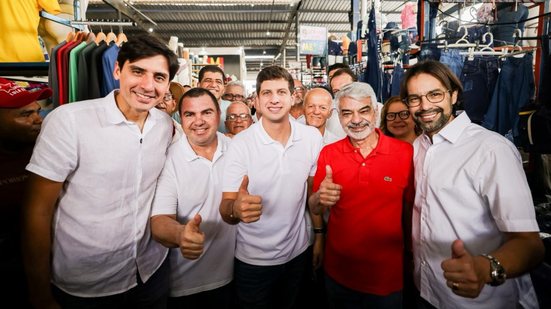 João Campos promete centro de convenções em Santa Cruz do Capibaribe, em giro pelo Agreste