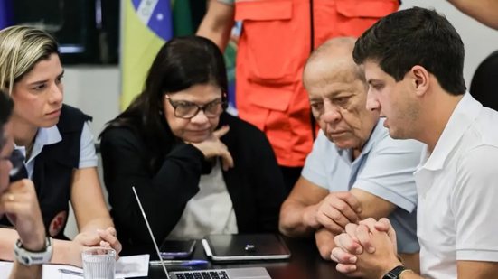 Imagem Em Goiana, João Campos coordena reunião com prefeitos e busca recursos do PAC