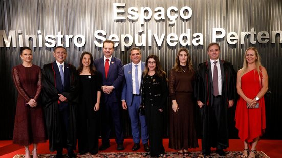 
					
					Alejandro Zambrana/Secom/TSE