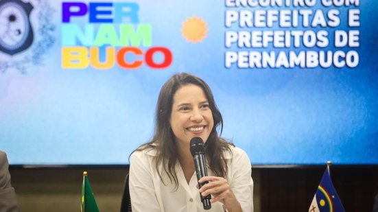 Governadora tratou do assunto com prefeitos em Brasília
					
					
					Divulgação