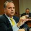 Rogério Marinho fala em microfone