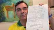 Flávio Bolsonaro lê carta de Jair Bolsonaro