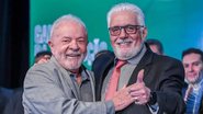 Lula e Jaques Wagner sorriem