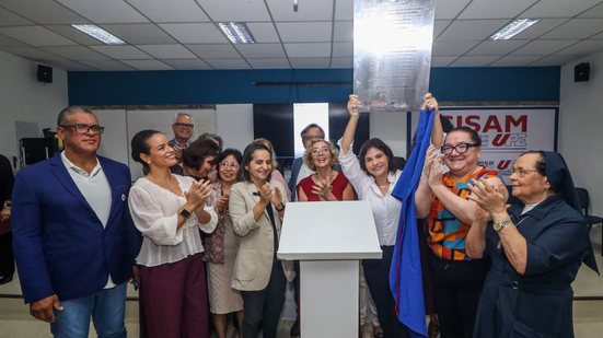 Krause foi para representar a governadora
					
					
					Mariana Carvalho