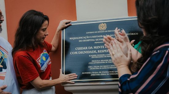 Governadora Raquel Lyra entrega primeira etapa da requalificação do Hospital Ulysses Pernambucano
					
					
					Janaína Pepeu/ Secom
