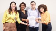 Prefeito Victor Marques e mulheres que estão à frente do projeto