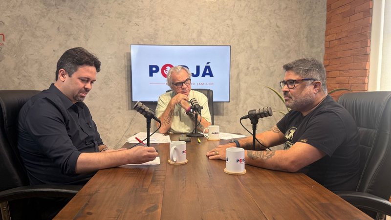 Em debate no PodJá, Rinaldo Júnior e Felipe Alecrim confrontam visões sobre a gestão do Recife e o Governo do Estado
