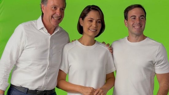 Pernambucanos já gravaram com Flávio Bolsonaro
					
					
					Divulgação