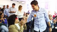 João Campos em encontro com sindicato de Odontologia