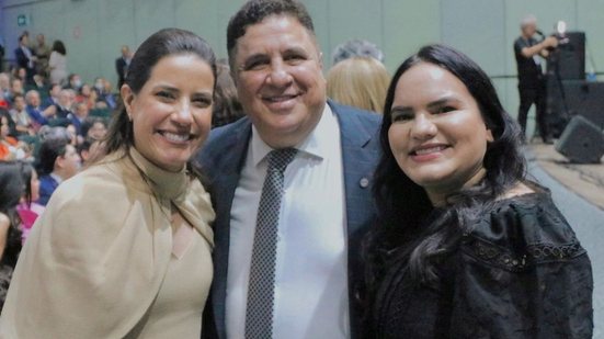 Raquel Lyra, Cleiton Collins e Michelle Collins
