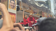 Raquel usou publicações de Lula contra as bets para cobrar João pela redução do ISS no Recife; nesta sexta, presidente levou a bandeira contra as apostas ao ato com o candidato do PSB.