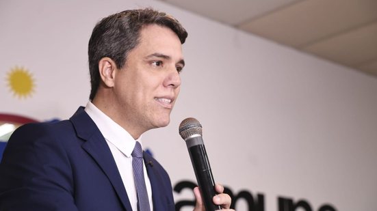 Para a Amupe, o avanço da proposta demonstra a importância da articulação municipalista na construção de soluções para desafios que impactam diretamente a gestão pública e a vida da população.
					
					
					Foto: Divulgação