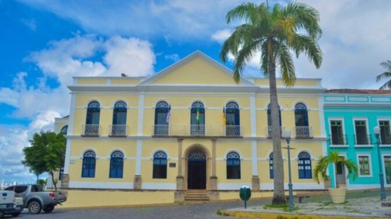 A adesão ao REFIS 2026 pode ser realizada presencialmente no atendimento da Secretaria da Fazenda de Olinda ou por meio do Portal do Contribuinte, no site oficial do município.
					
					
					Foto: Divulgação