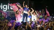No último dia de campanha nas ruas, Raquel Lyra apostou em carreatas da Região Metropolitana ao Agreste e repetiu o discurso de continuidade da gestão