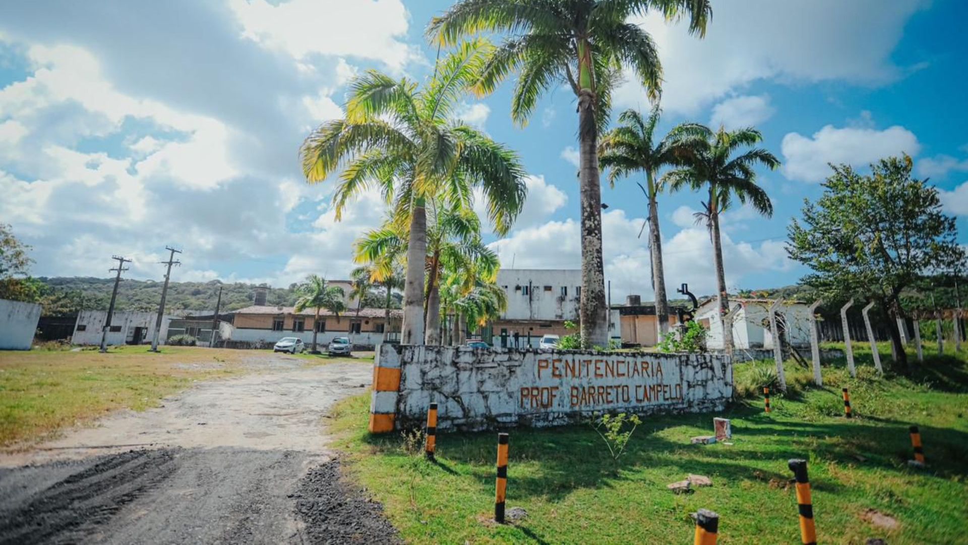 Fachada da Penitenciária Barreto Campelo, em Itamaracá