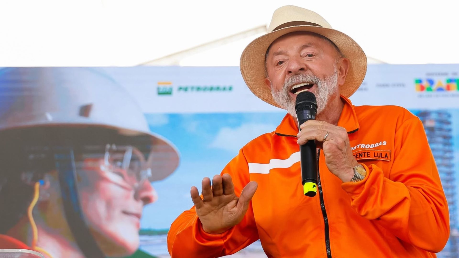 Presidente Lula discursa