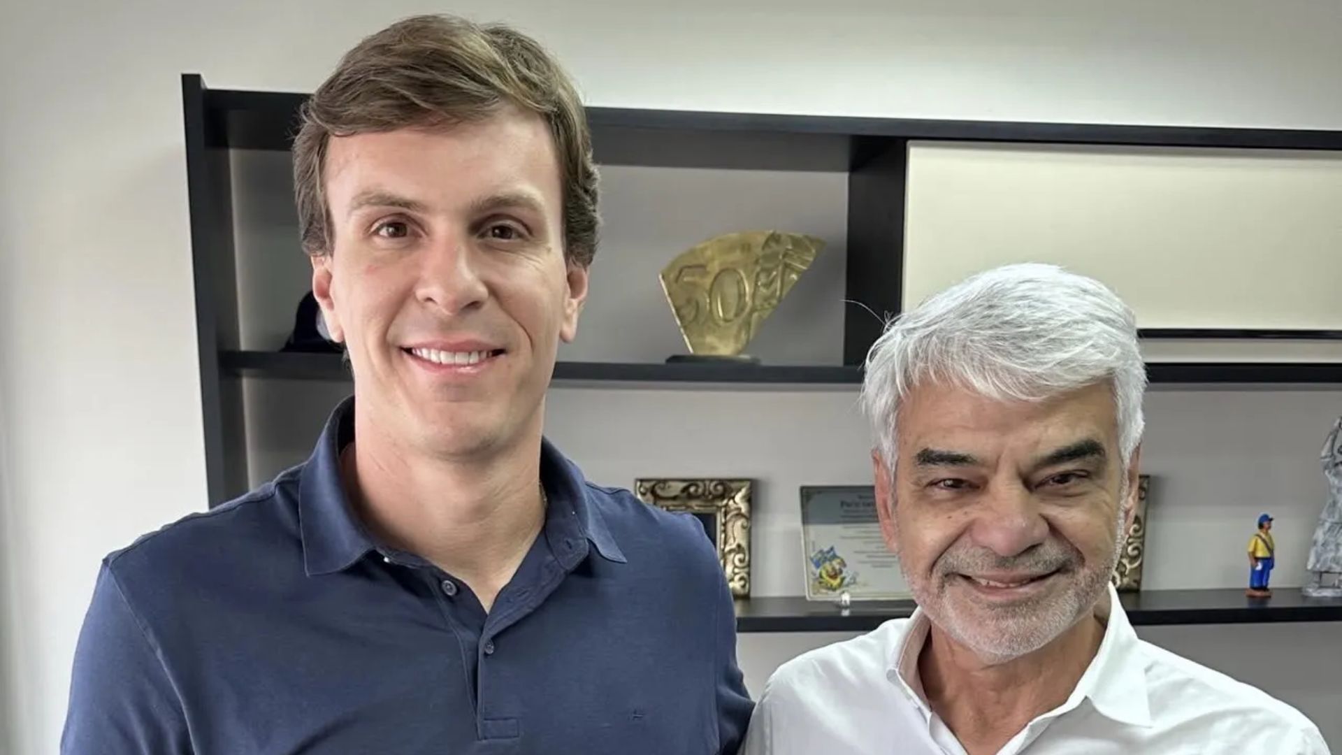 Miguel Coelho e Humberto Costa em agenda pré-carnaval