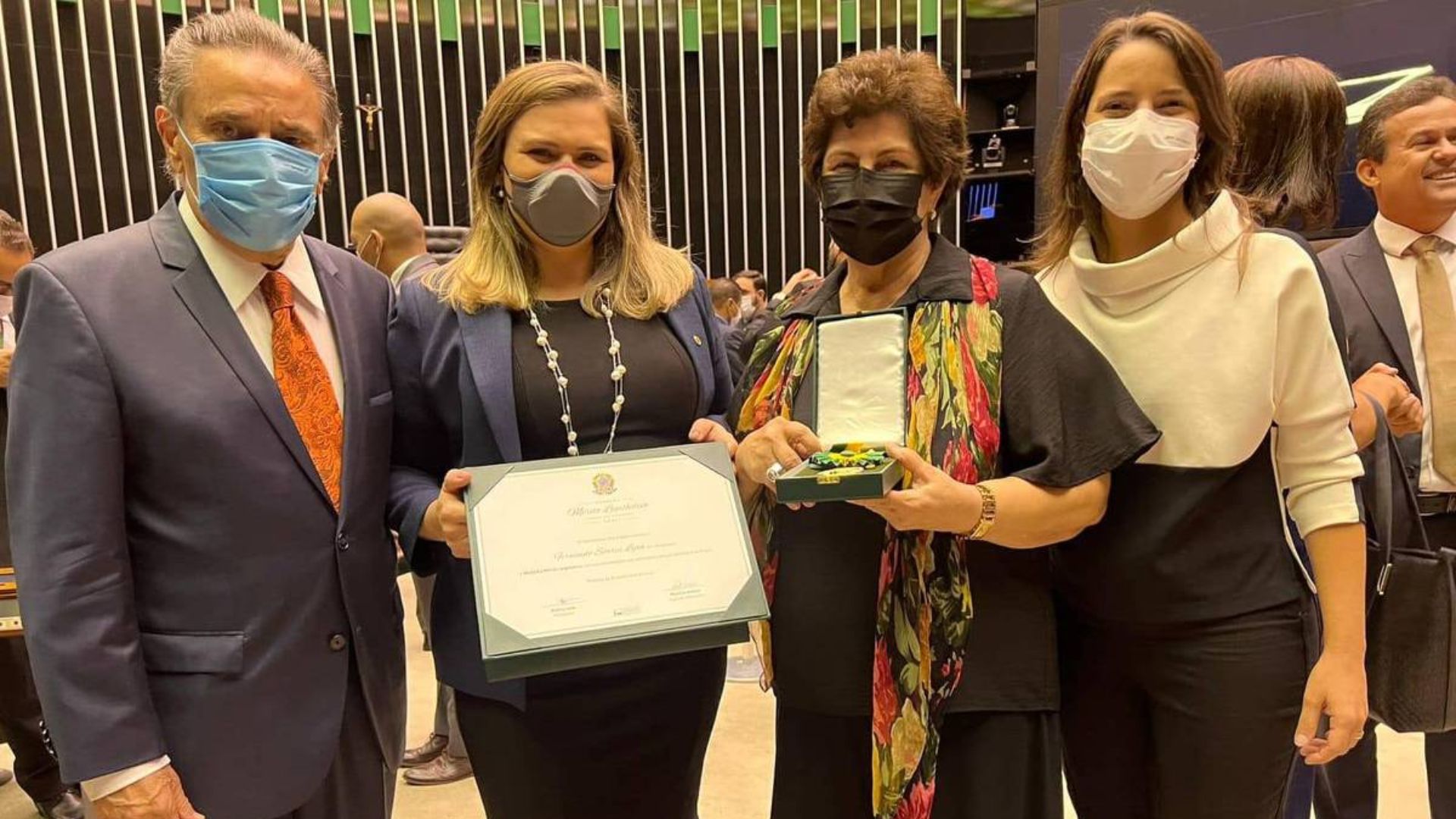 João Lyra, irmão de Fernando, Marília Arraes, enquanto deputada federal e Raquel Lyra, a época prefeita de Caruaru
