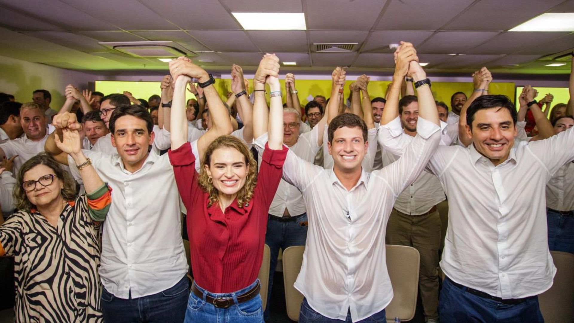 Teresa Leitão, Silvio Costa Filho, Marília Arraes, João Campos e Carlos Costa